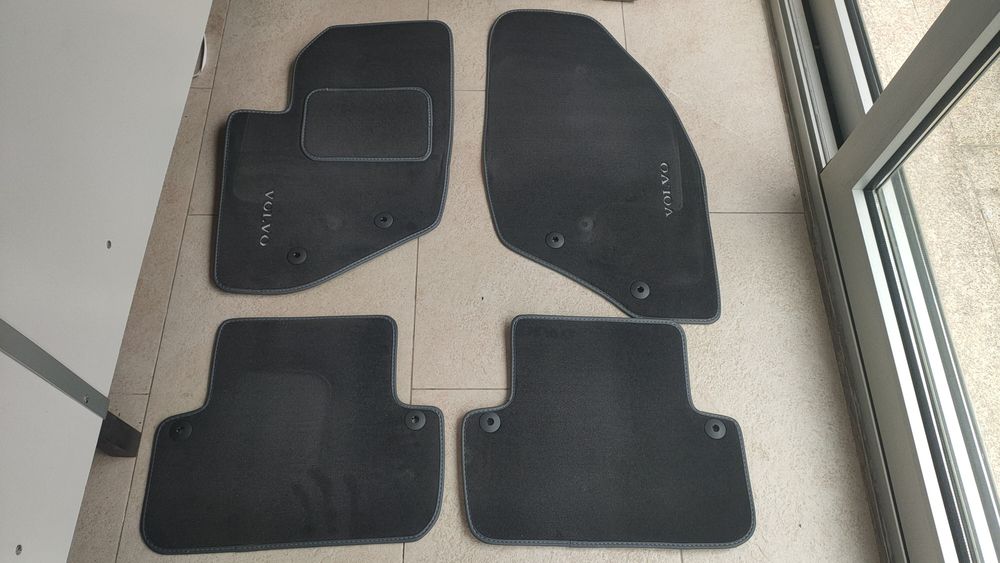 Tapetes VOLVO V70 / XC70 (2002 a 2006)