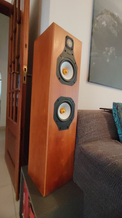 Colunas Monitor Audio Silver 5i