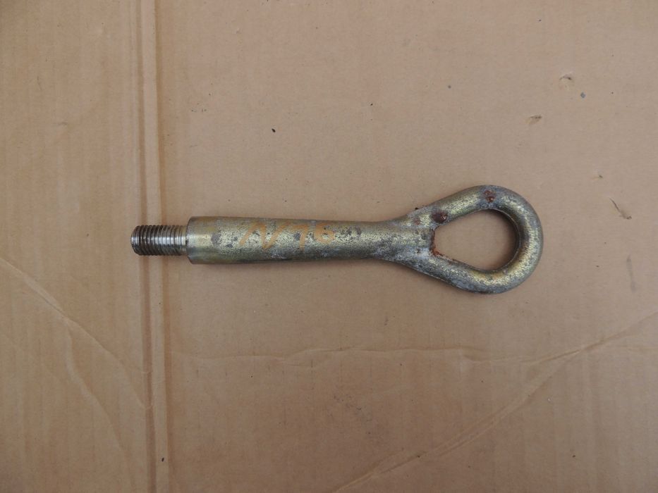 Ucho hak do ciągnięcia holowniczy oczko Nissan Almera N16 00-06