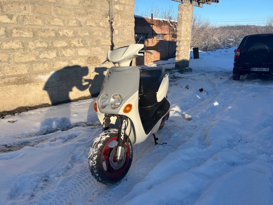 Продам yamaha neos стан .
