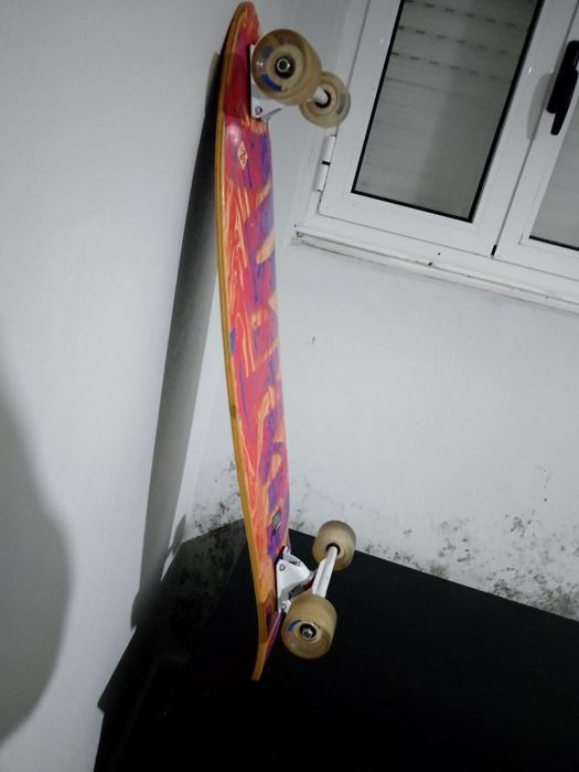 Longboard  da street surfing