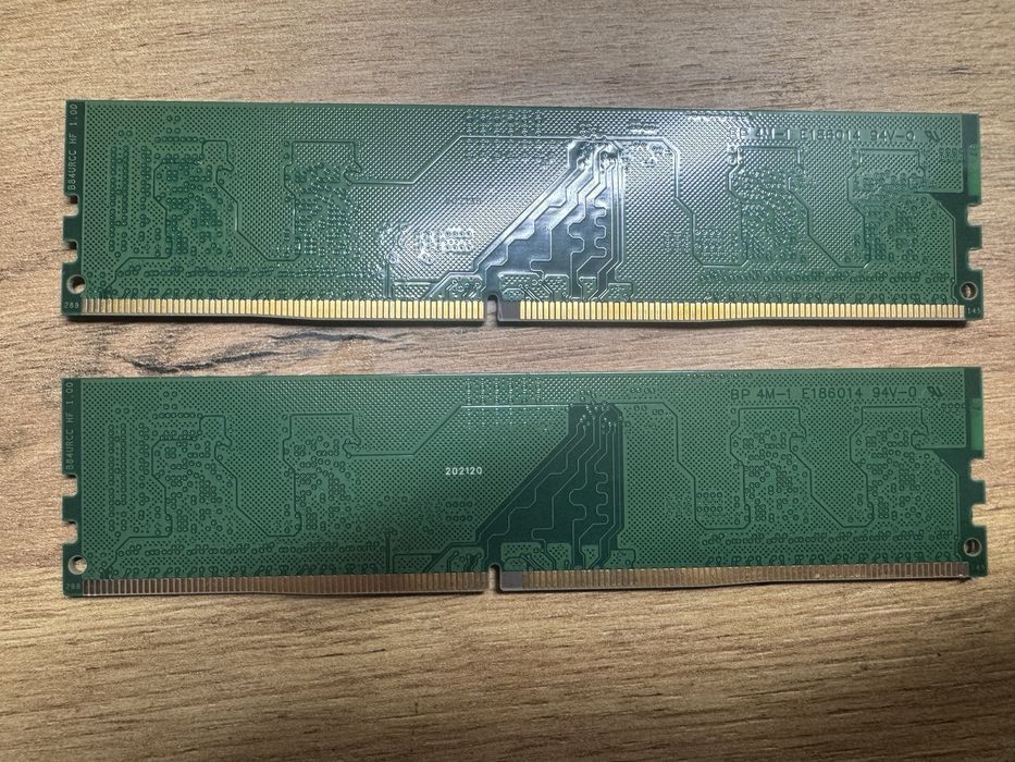 Оперативна памʼять DDR4 16ГБ (2х8)