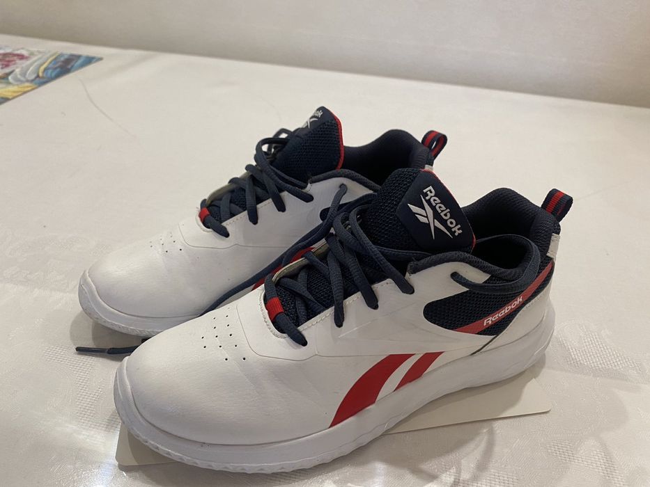 Кросівки reebok білі 38 розмір