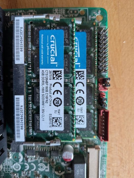 Płyta Intel z CPU Atom+ 8gb ram