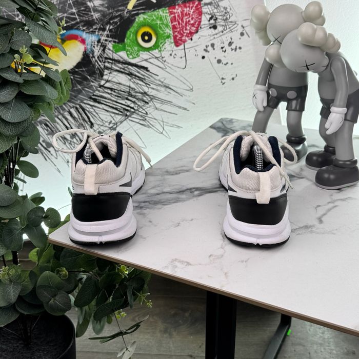 Кросівки Nike T Lite 41 розмір E612