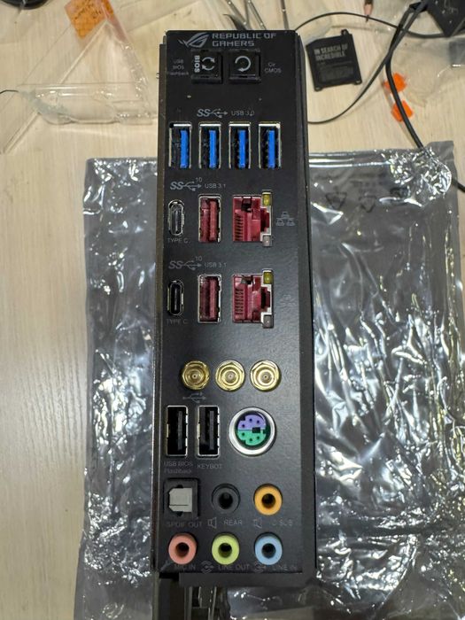 Asus ROG Rampage V edition 10