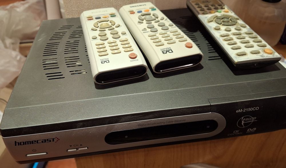 1+1=2 шт.(Samsung DSB S300V+ Homecastволя )