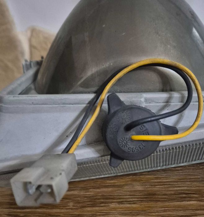 Lampa Przednia Lewa FIAT 127 (71-95r.) Oryginalna SIEM 13620