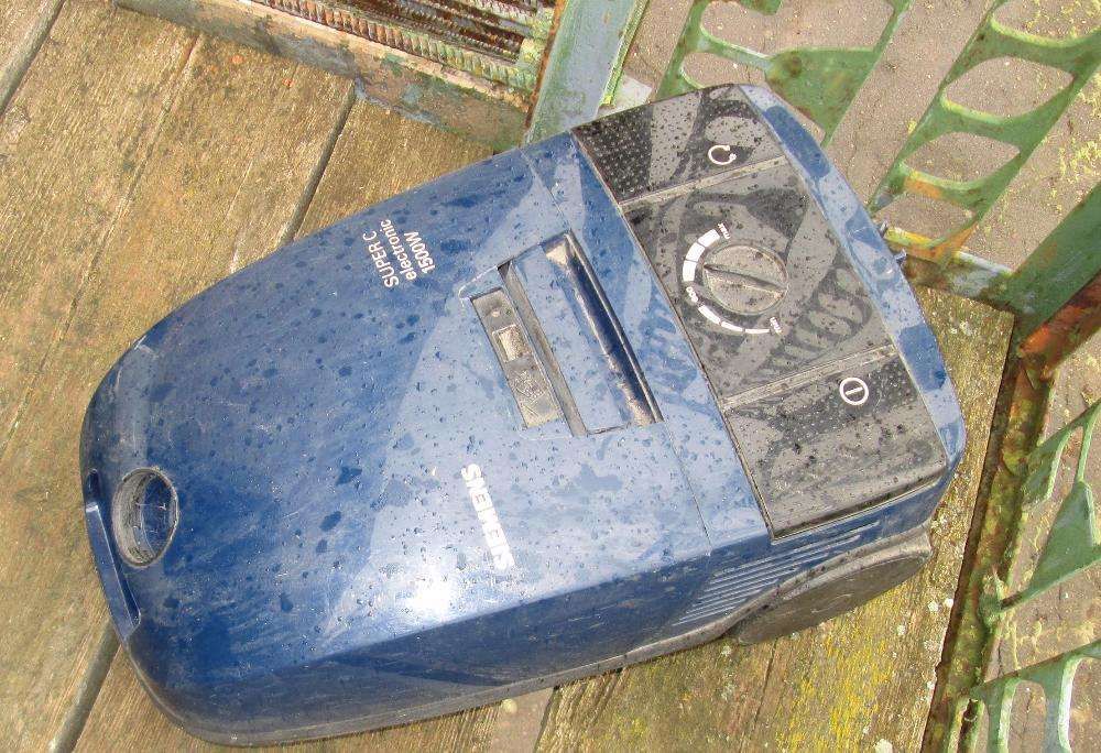 продам пилосос б\у