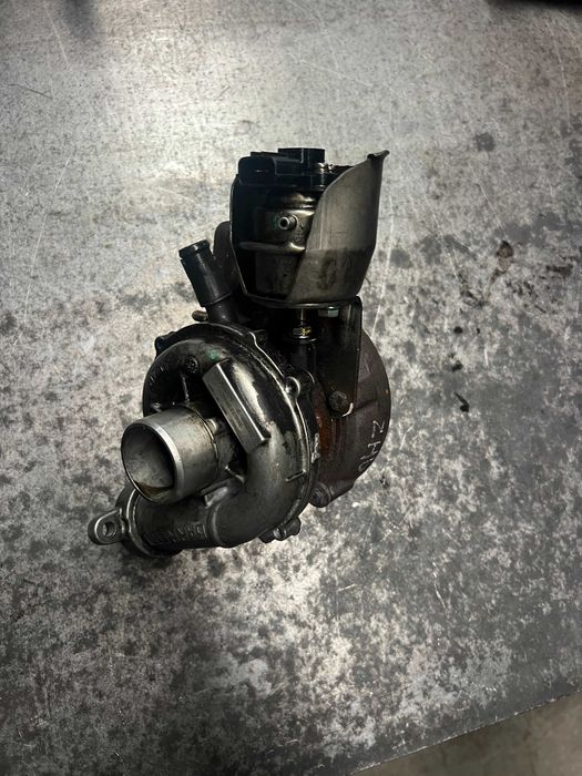 Turbo Peugeot 206 207 307 407 citroen C3 C4 1.6 HDI 110CV