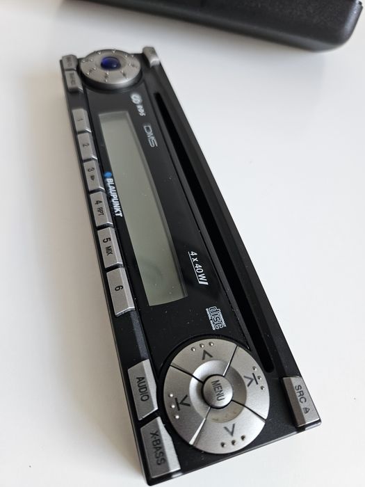 BLAUPUNKT DMS 4x40 panel Super stan!