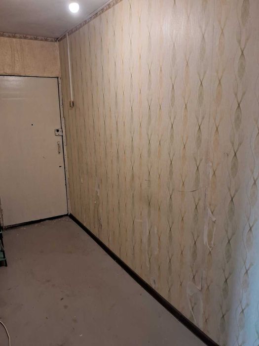 Продам 1 ком.кв. двухбалконку  ХТЗ метро Индустриальная, ул. Станкостроительная LT