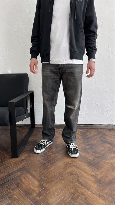 NEW ! Джинси PULL&BEAR Straight