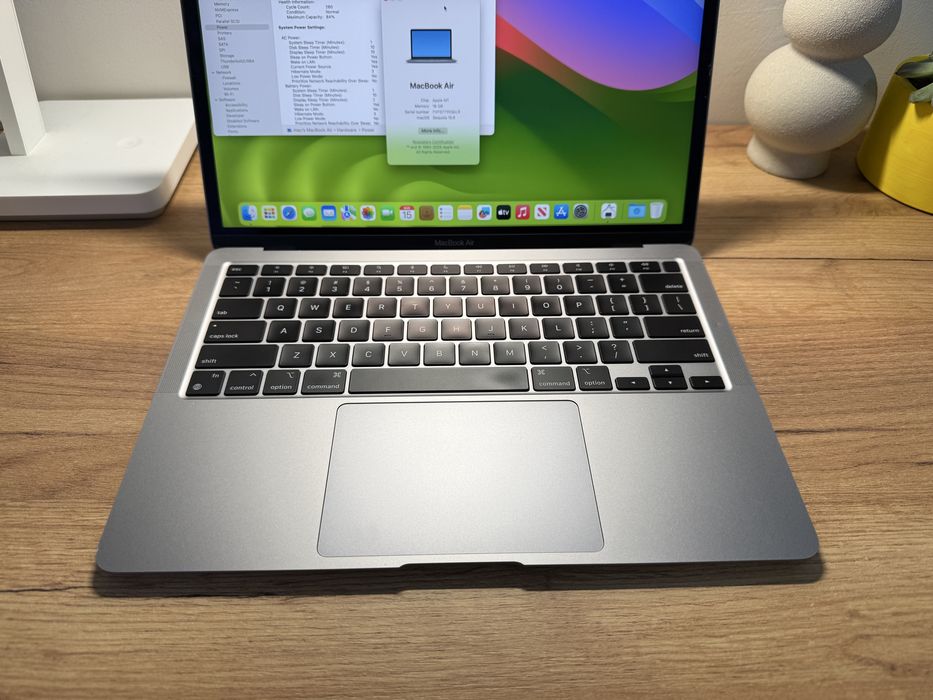 MacBook Air M1 16Gb 256Gb Space 85%
