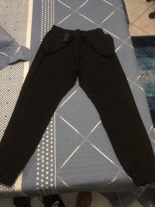 Calças Pretas ; estilo cargo