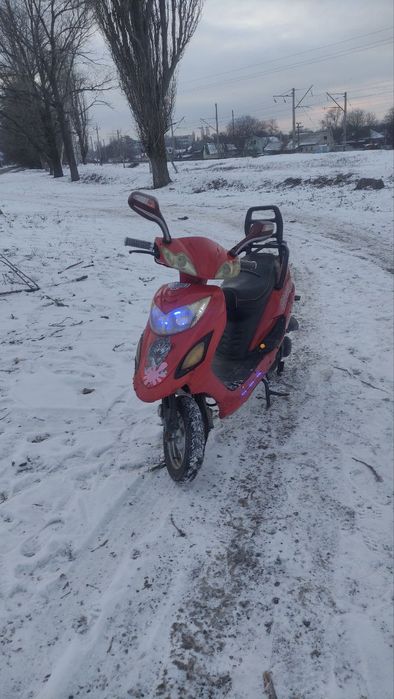 Продам Скутер 4т обмен на ТЕЛЕФОН