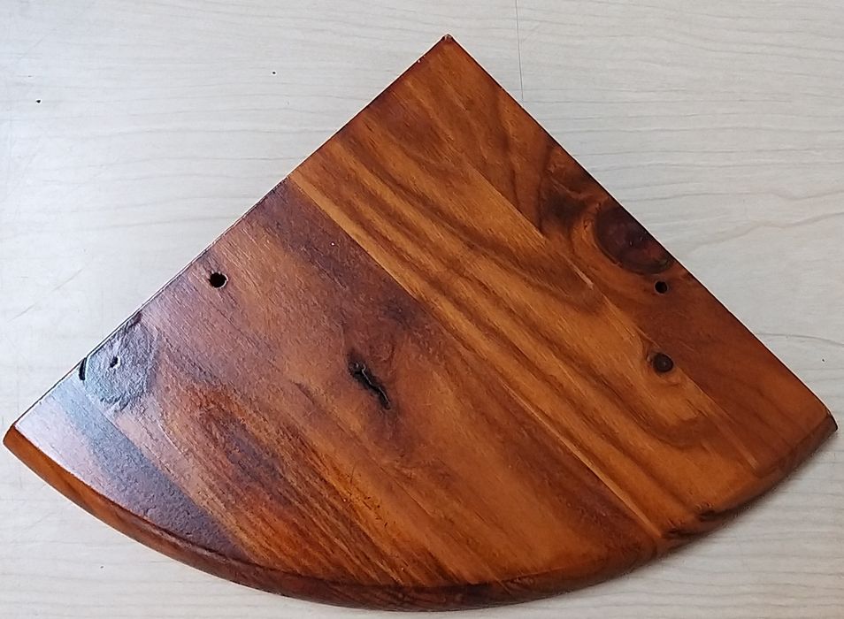 Prateleira para canto.