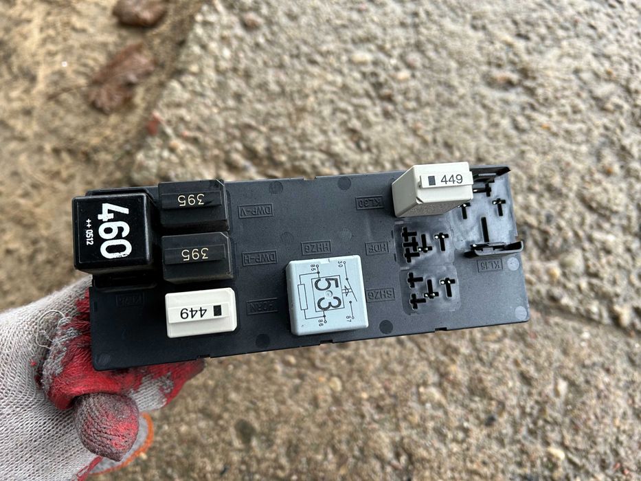 AUDI A3 8P BORDNETZ modul skrzynka 8P0.907279C / wysylka