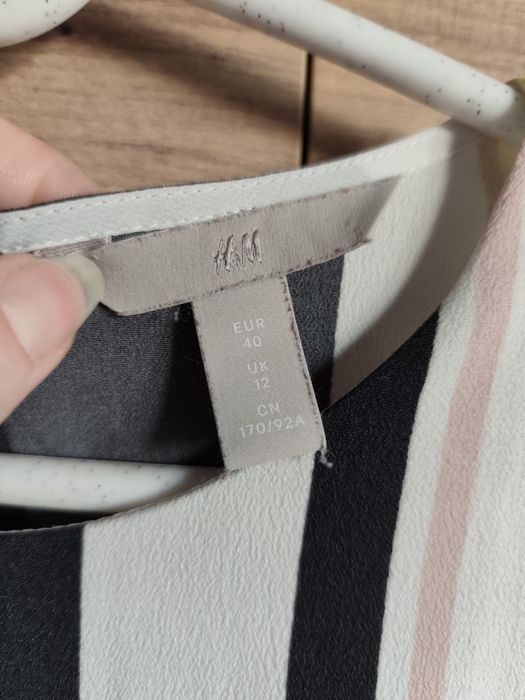 H&M L 40 sukienka zwiewna paski do pracy na wiosnę