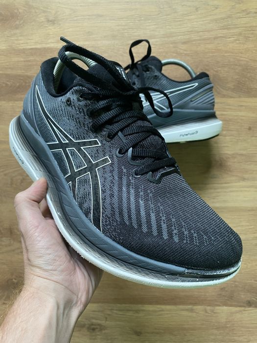 Кроссовки Asics GlideRide 2 размер 41,5 стелька 26