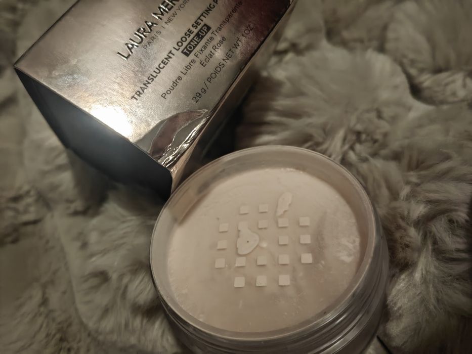 puder Laura Mercier