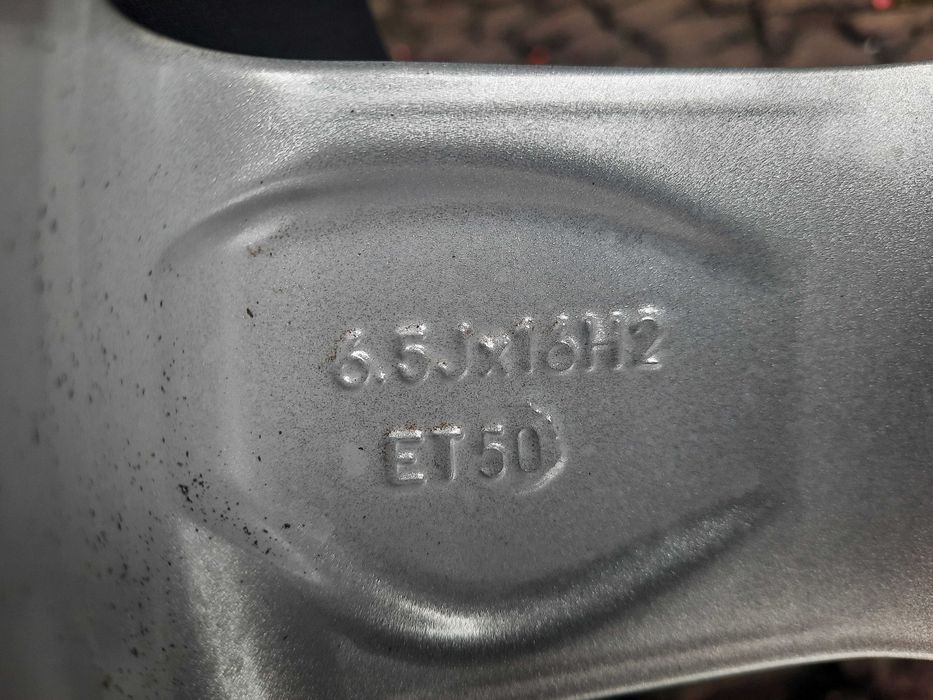 Felgi aluminiowe z czujnikami FORD 16" 5x108x63,4 ET 50 Focus C-Max