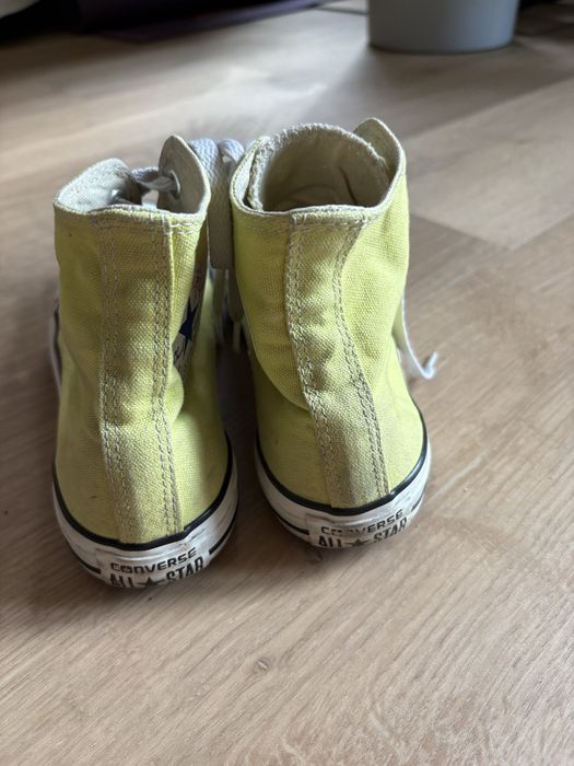 Żółte wysokie buty Conversy r. 39