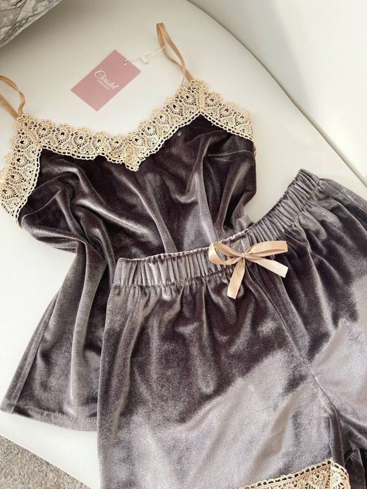 Бархатный - набор майка шорты плотное кружево