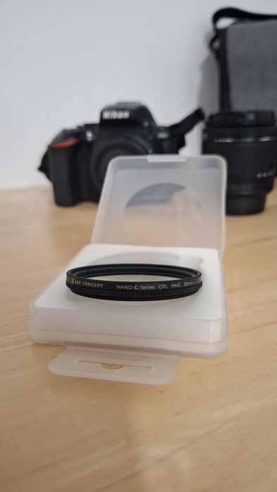 Nikon D5600 + AF-P 18-55mm VR