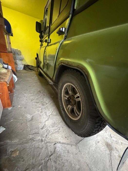 Автомобіль УА3-469б