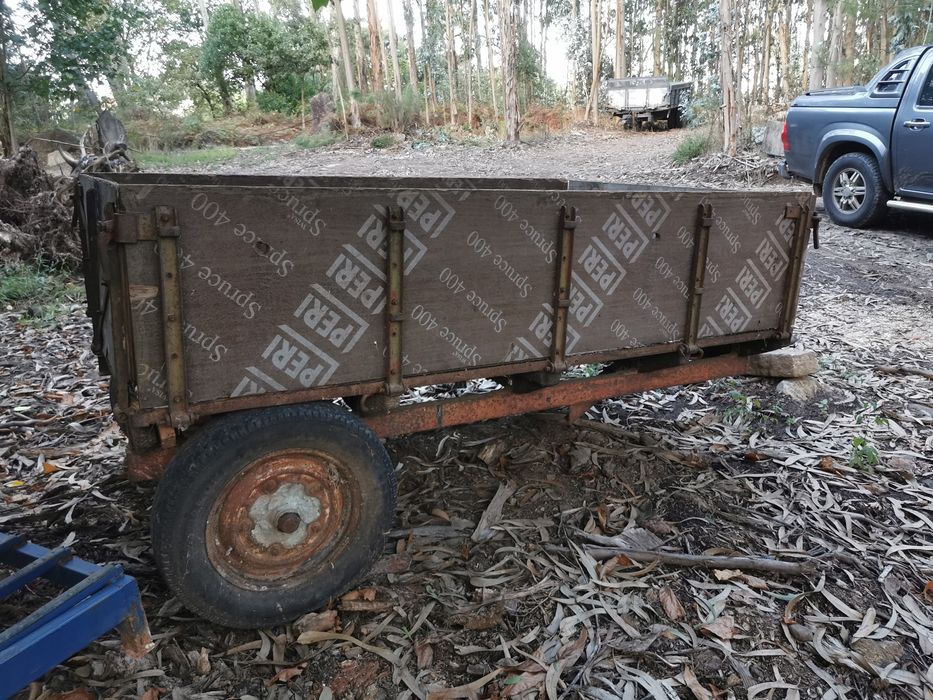 Atrelado Agrícola Usado