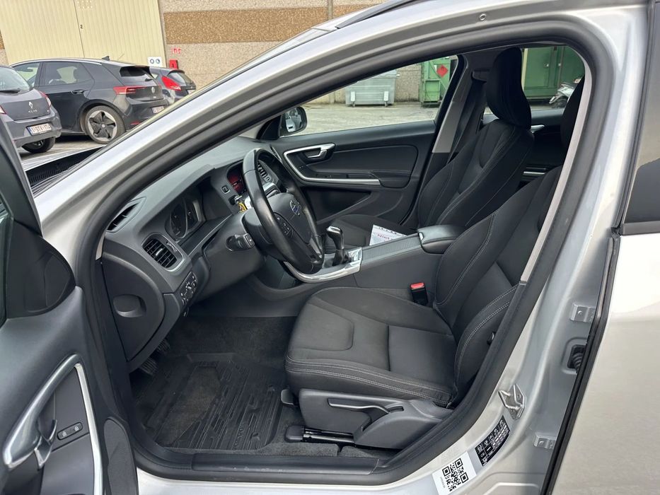 Volvo V60 2.0 D2 Kinetic