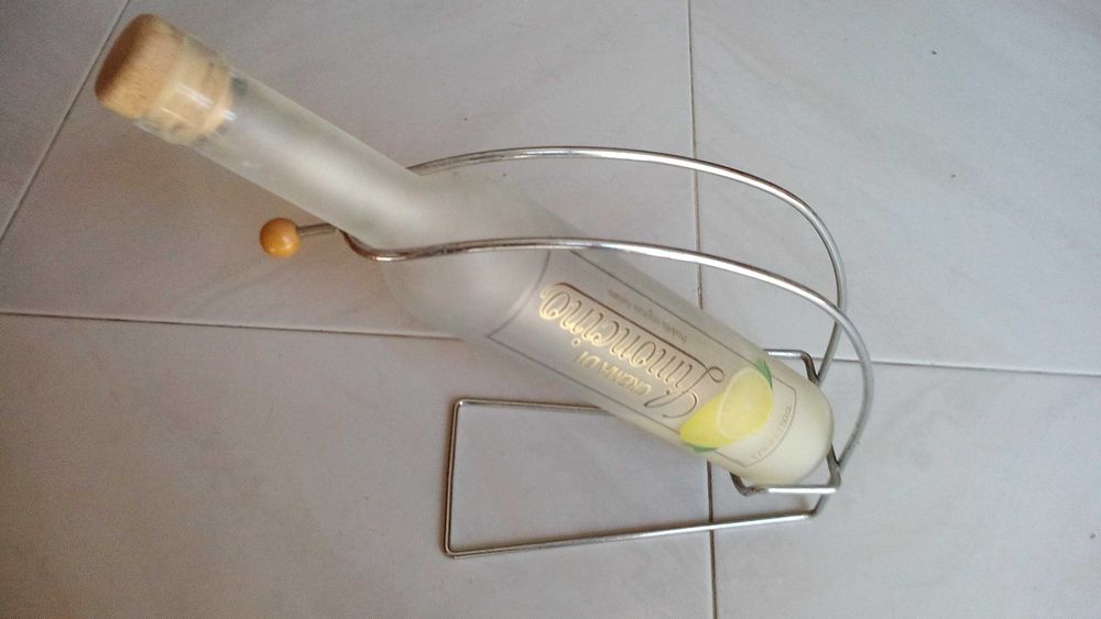 Garrafa vazia Whisky Glenfiddich