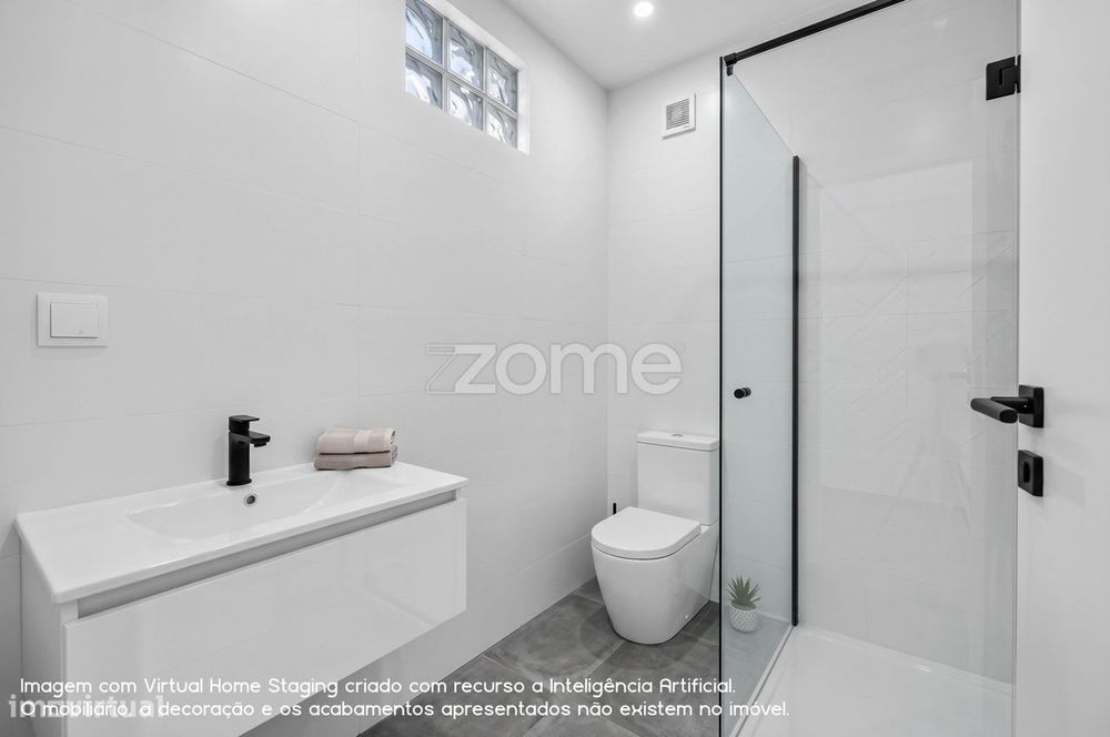 Andar de Moradia T2 com Terraço em Caneças