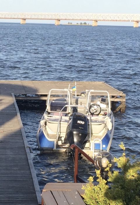 Катер Buster X - 2006г.