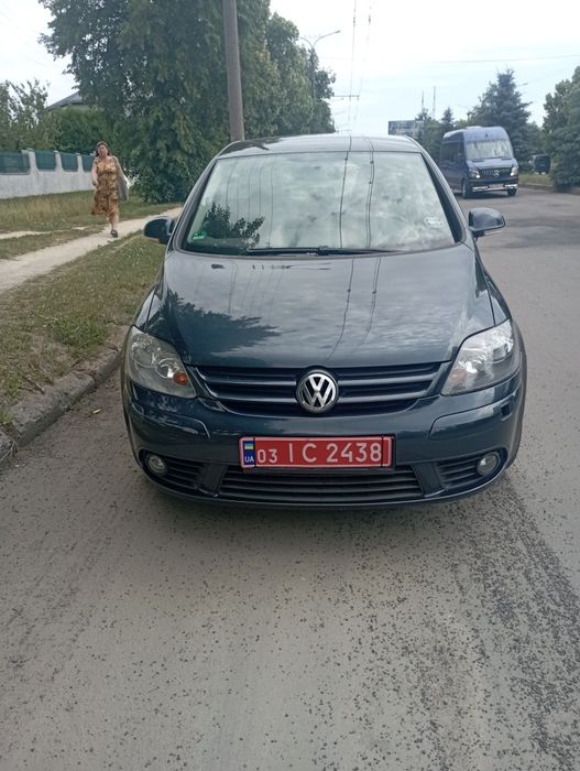 Volkswagen Golf +2007р 1.6мпі
