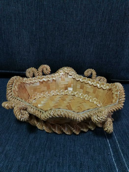 Конфетница, хлебница, ваза из соломы. Ручная работа.