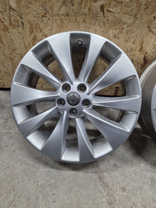 Диски 5*105, R18, Opel