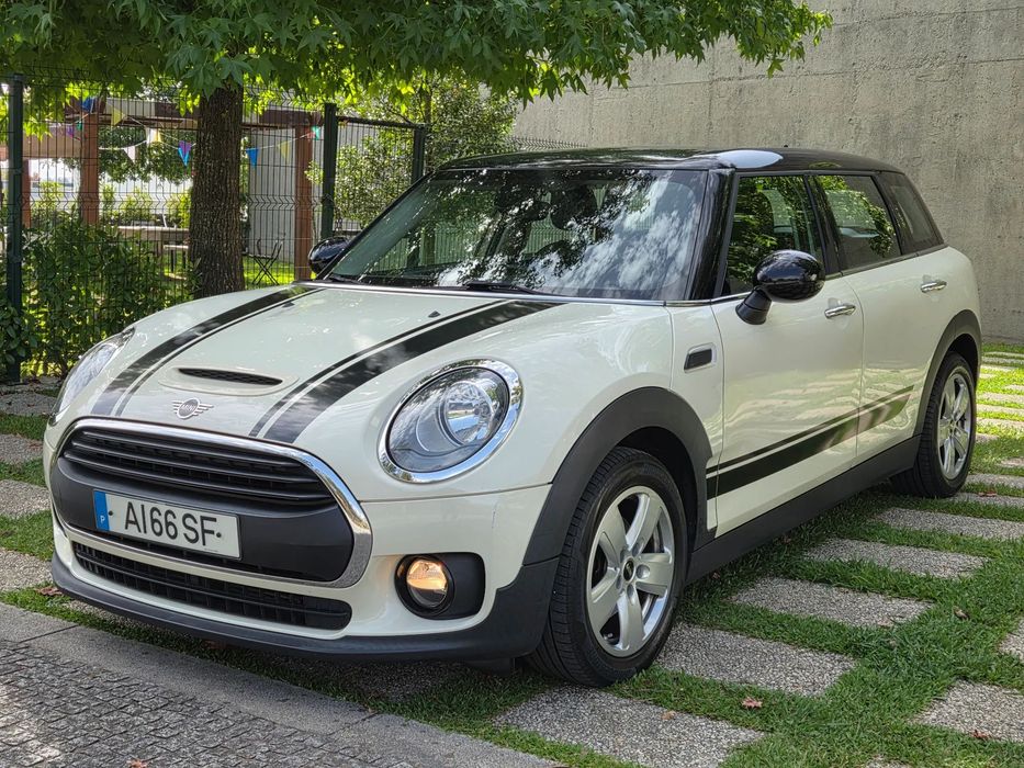 MINI Clubman One D Blackyard