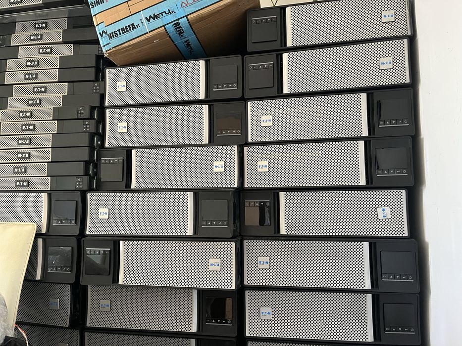 Zasilacz Awaryjny Ups Eaton 5px3000 bez karty sieciowej
