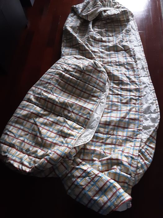 Colcha cama solteiro com elásticos, com oferta de 2 capas de almofadas