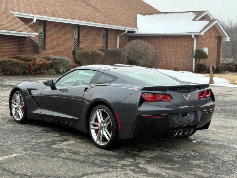Chevrolet Corvette Stingray Z51      2014