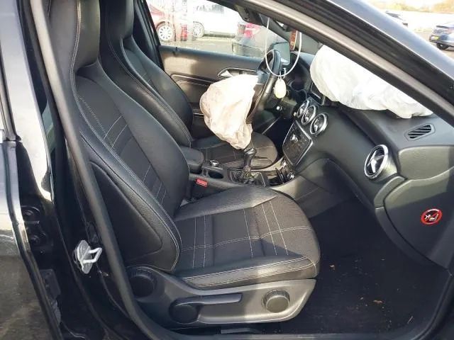 Mercedes Benz A180 W176 Class A BlueEfficiency para peças - 1.6 Diesel