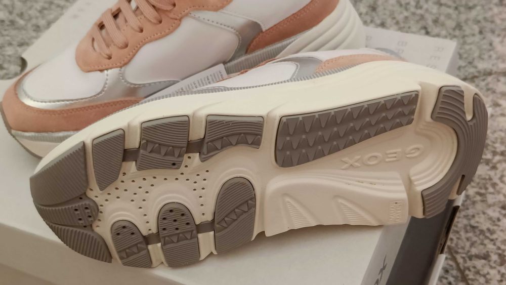 Sapatilhas novas Geox