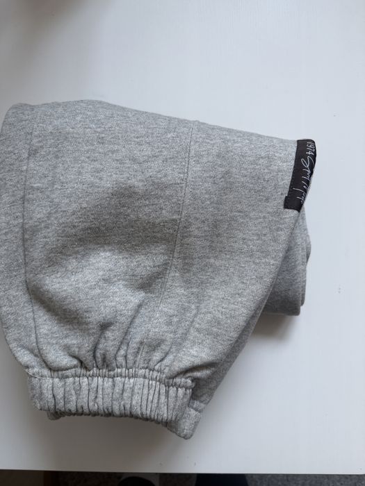 Теплі джогери від zara