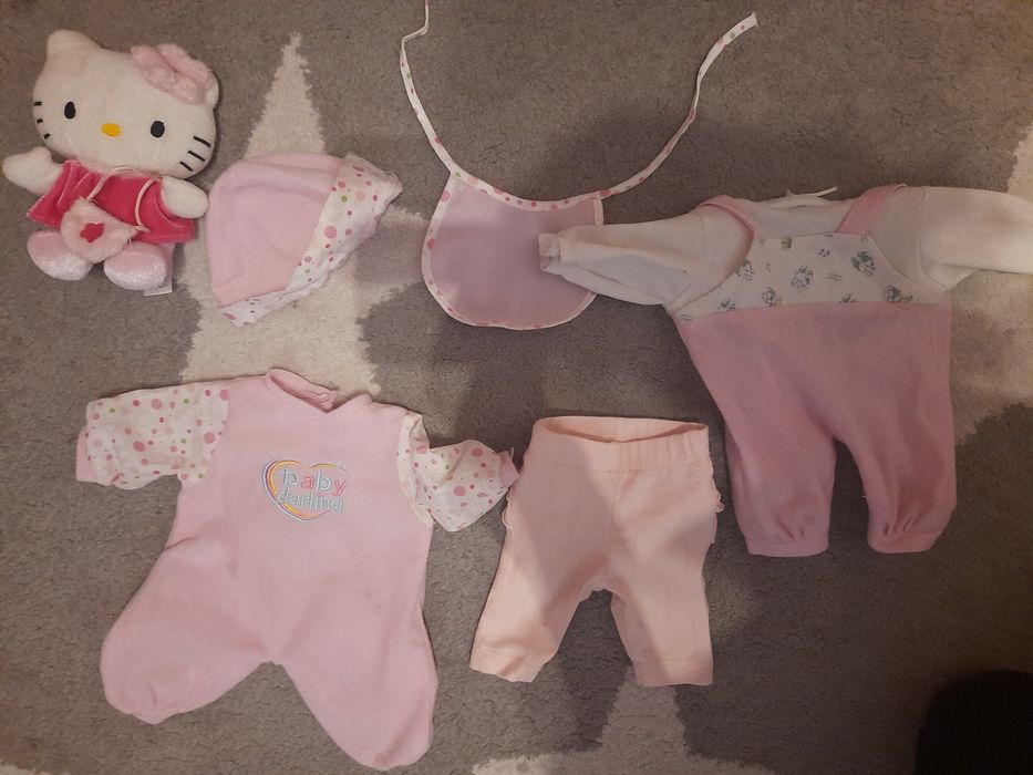 Kołyska dla lalek + lalka baby born +ubranka + Hello Kitty