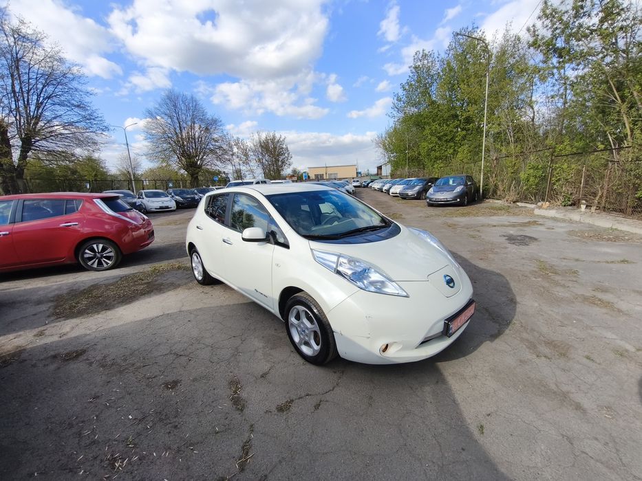 Nissan leaf 24kwt розмитнений з сертифікатом