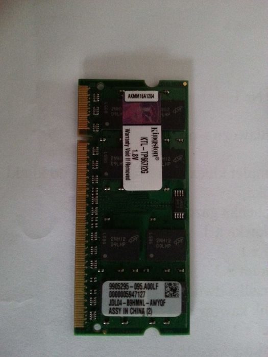 Używana, stan idealny- 2gb - ddr2. Polecam- kość ram.