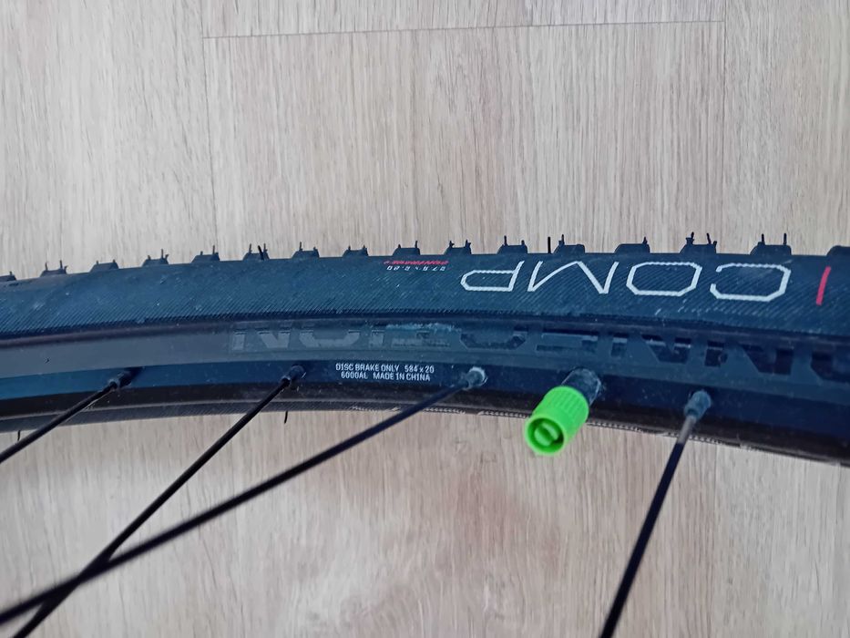 Trek Marlin 5 - 27.5 x 2.20