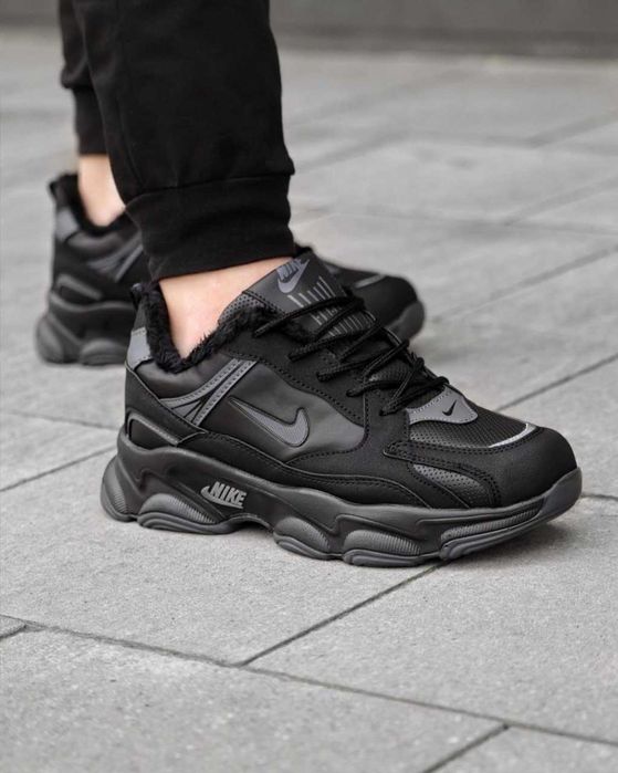 Чоловічі зимові кросівки Nike теплі з хутром чорні Найк 40 41 42 43 44